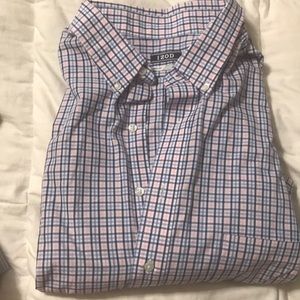 NWOT Men’s IZOD button down